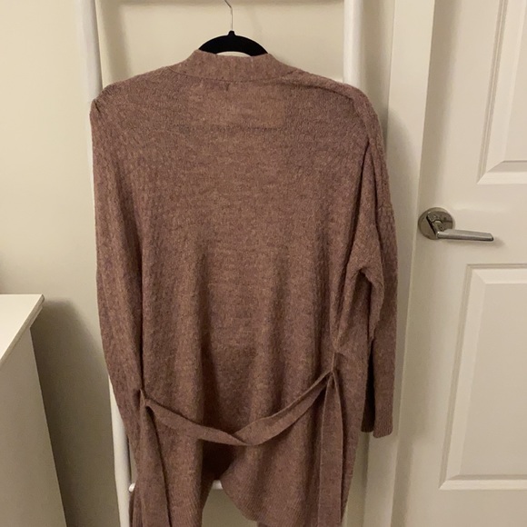 Reitmans Cardigan- Signature Line - Picture 2 of 3